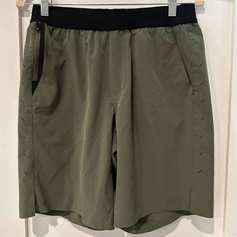 Ten Thousand interval shorts, unlined, 9" inseam, medium, green